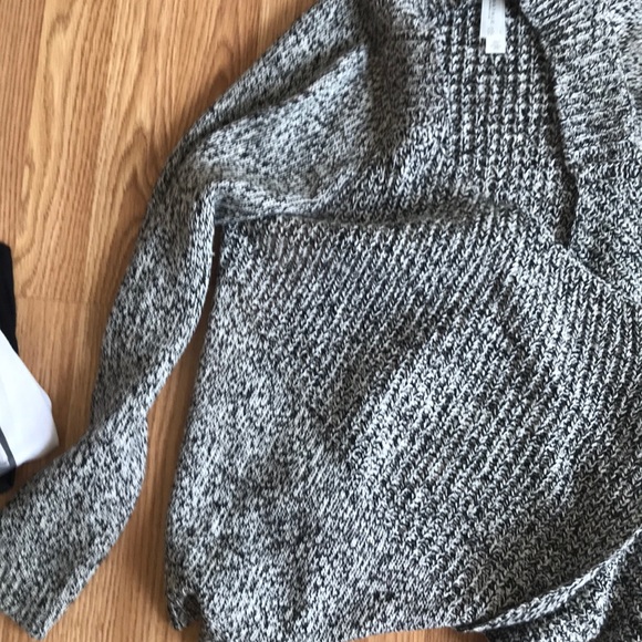 Sweater BUNDLE!!! - Picture 6 of 6